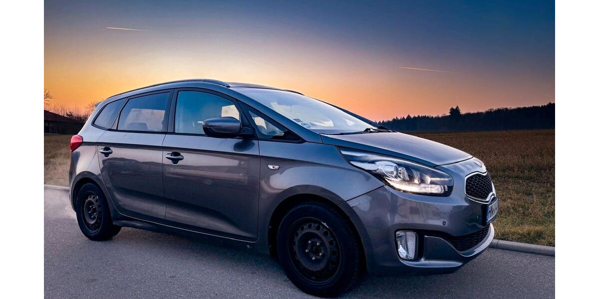 Kia Carens 74.000 km 10.500 &euro; Bad Rappenau 74906
