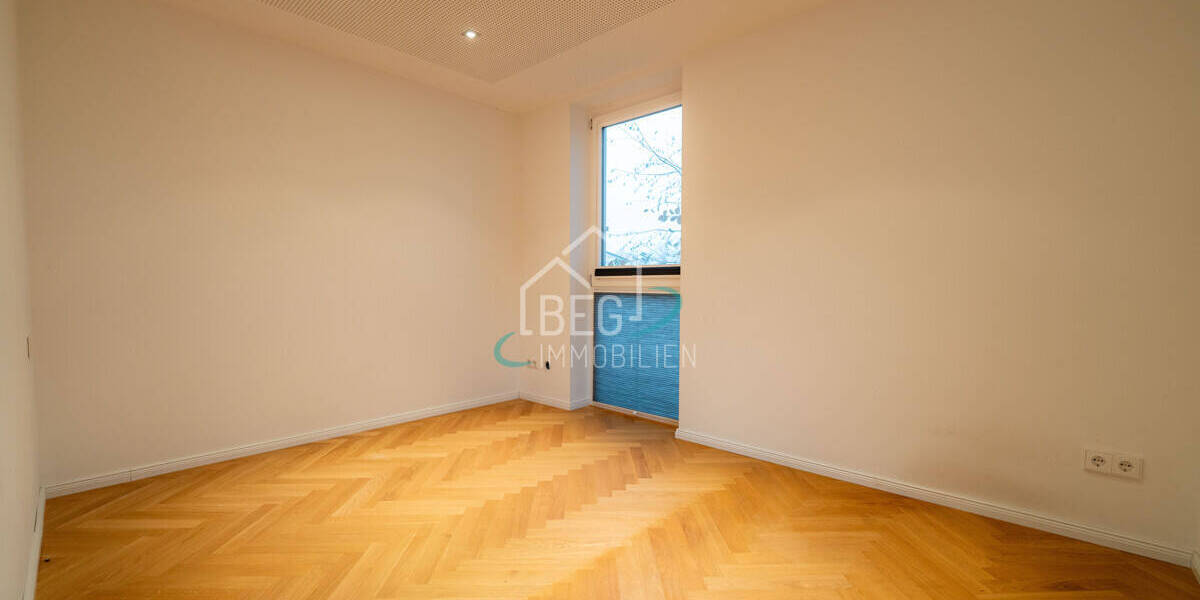 Einfamilienhaus Mainhardt - 5 Zimmer, 195 m&sup2;, 2.700&euro; | Angebot:26330441