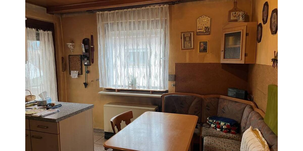 Mehrfamilienhaus, Wohnhaus Billigheim - 5 Zimmer, 90 m&sup2;, 155.000&euro; | Angebot:25999684