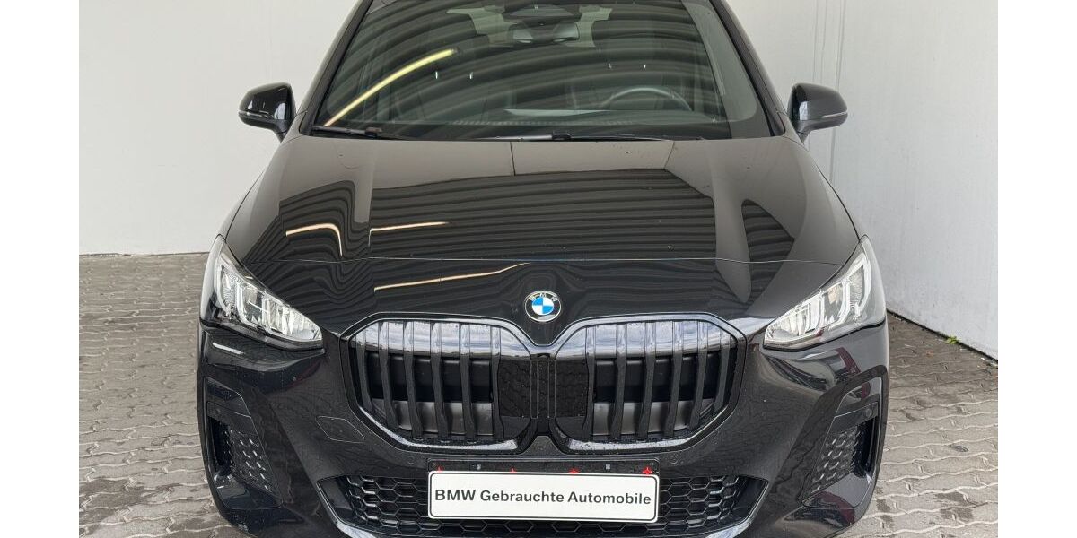 BMW 218 Active Tourer 6.500 km 30.333 € Heilbronn 74076