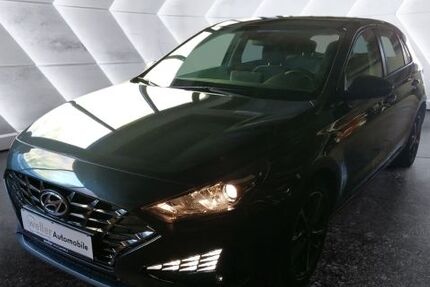 Hyundai i30 19.001 km 21.880 &euro; Bietigheim-Bissingen 74321