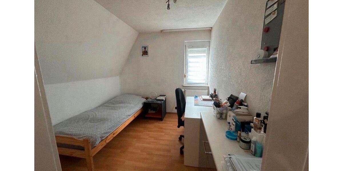 Einfamilienhaus Heilbronn Frankenbach - 8 Zimmer, 170 m&sup2;, 520.000&euro; | Angebot:26480358