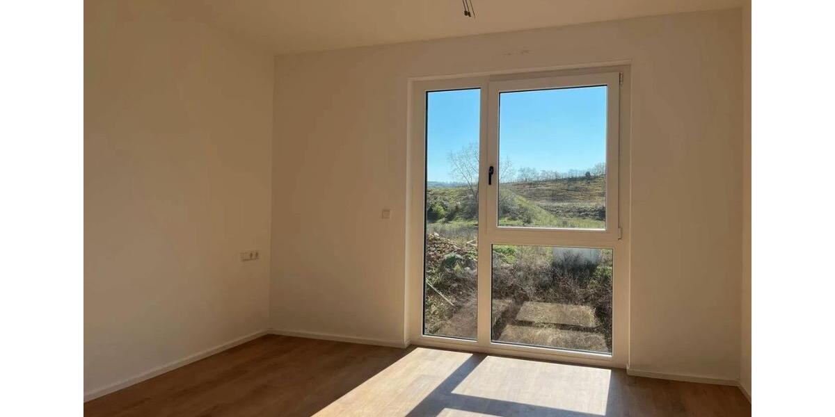Etagenwohnung Ludwigsburg Hoheneck - 2 Zimmer, 55 m&sup2;, 1.100&euro; | Angebot:26565140