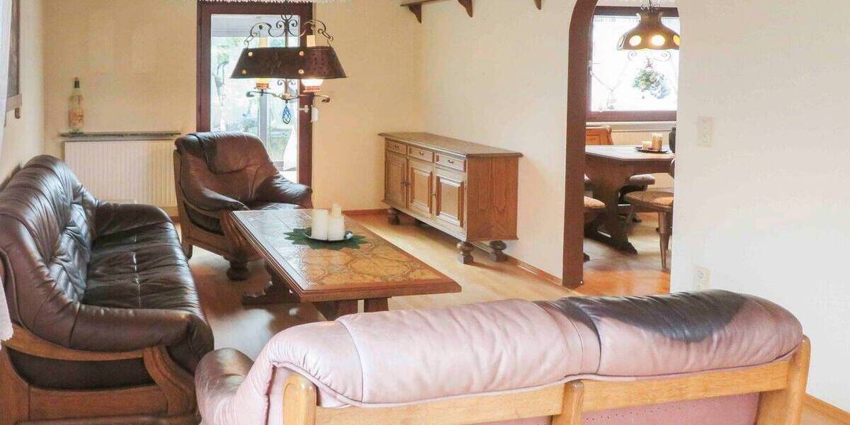 Einfamilienhaus Schwaigern - 5 Zimmer, 145 m&sup2;, 345.000&euro; | Angebot:26259247