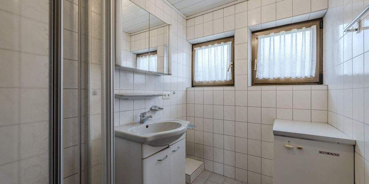 Etagenwohnung Bietigheim-Bissingen / Untermberg Untermberg - 3 Zimmer, 80 m&sup2;, 235.000&euro; | Angebot:25821508