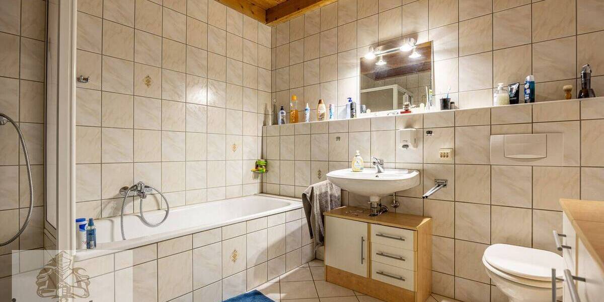 Reihenendhaus Gundelsheim / Böttingen Böttingen - 5 Zimmer, 179 m&sup2;, 425.000&euro; | Angebot:26159814