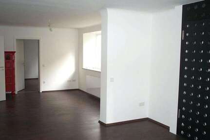 Büro in Stuttgart 1.160 € 90 m²