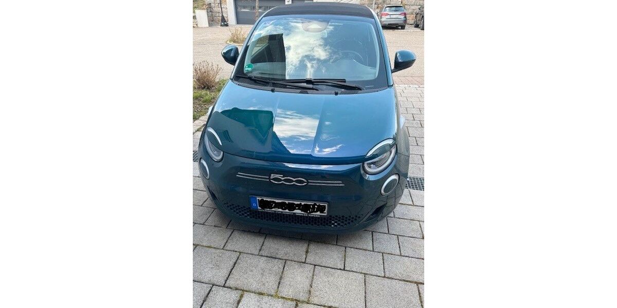 Fiat 500e 21.500 km 18.400 &euro; Cleebronn 74389
