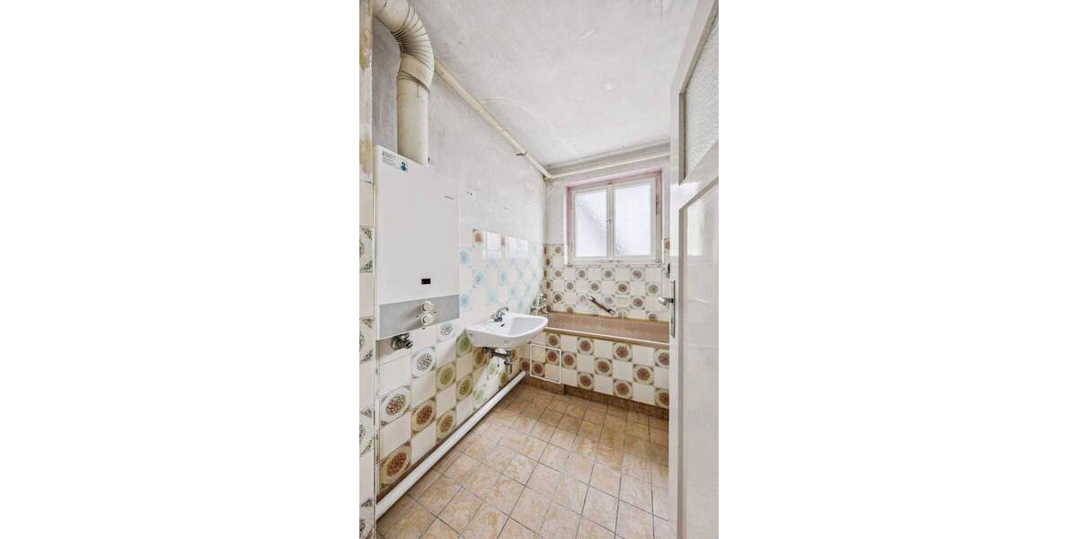 Etagenwohnung Asperg - 4 Zimmer, 82 m&sup2;, 249.000&euro; | Angebot:25536440