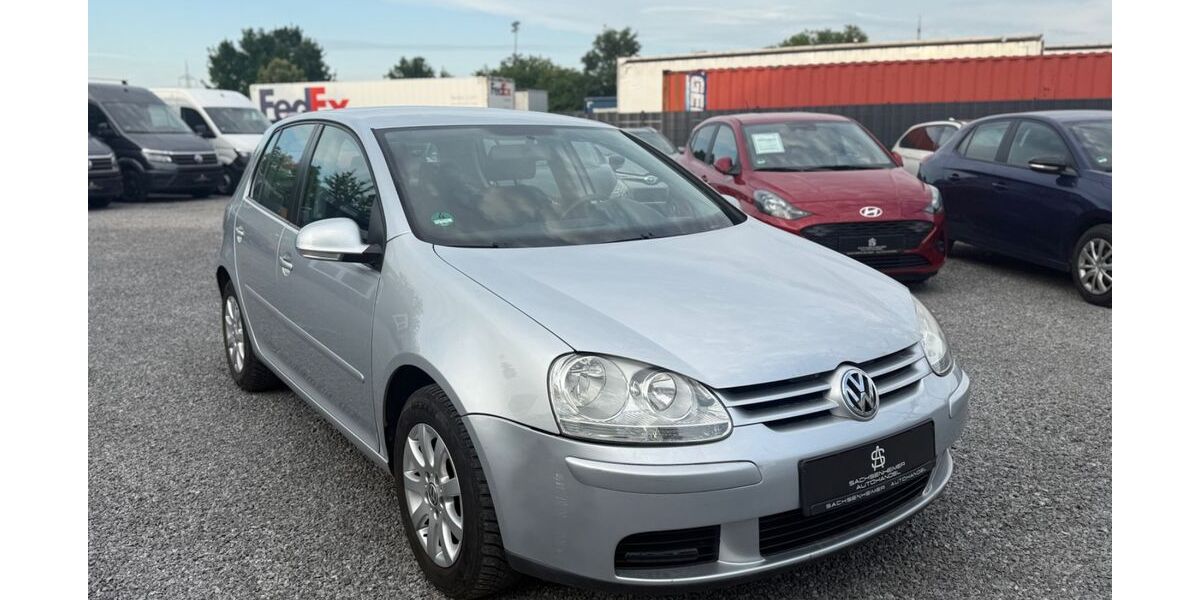 VW Golf 184.000 km 2.499 &euro; Sachsenheim 74343