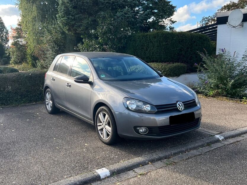 VW Golf 86.000 km 8.950 € Vaihingen an der Enz 71665