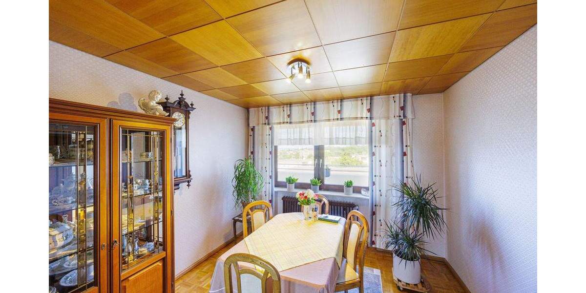 Etagenwohnung Bietigheim-Bissingen Bissingen - 3 Zimmer, 84 m&sup2;, 249.000&euro; | Angebot:25698008