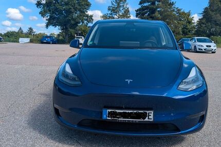 Tesla Model Y 18.000 km 40.999 &euro; Löwenstein 74245