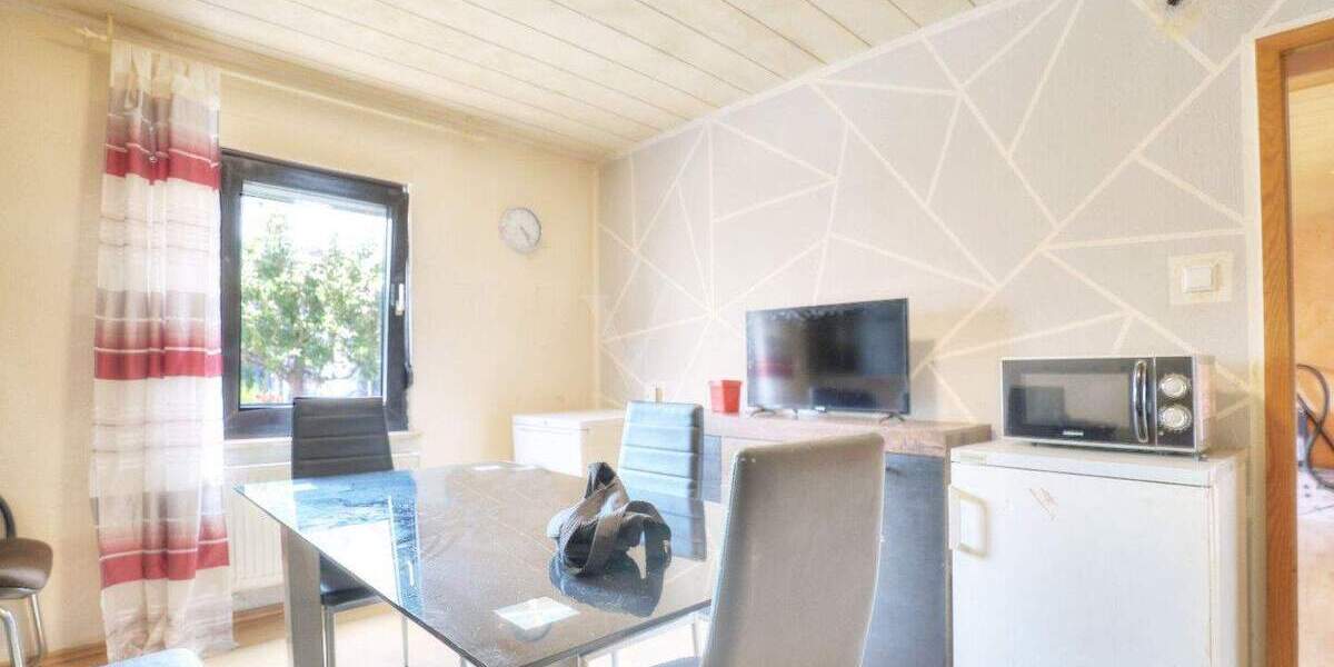 Mehrfamilienhaus, Wohnhaus Heilbronn / Böckingen Böckingen - 9 Zimmer, 160 m&sup2;, 385.000&euro; | Angebot:25067247