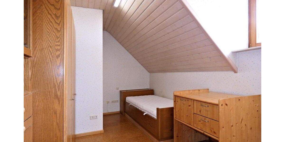 Etagenwohnung Heilbronn Biberach Biberach - 4 Zimmer, 137 m&sup2;, 1.120&euro; | Angebot:25695864