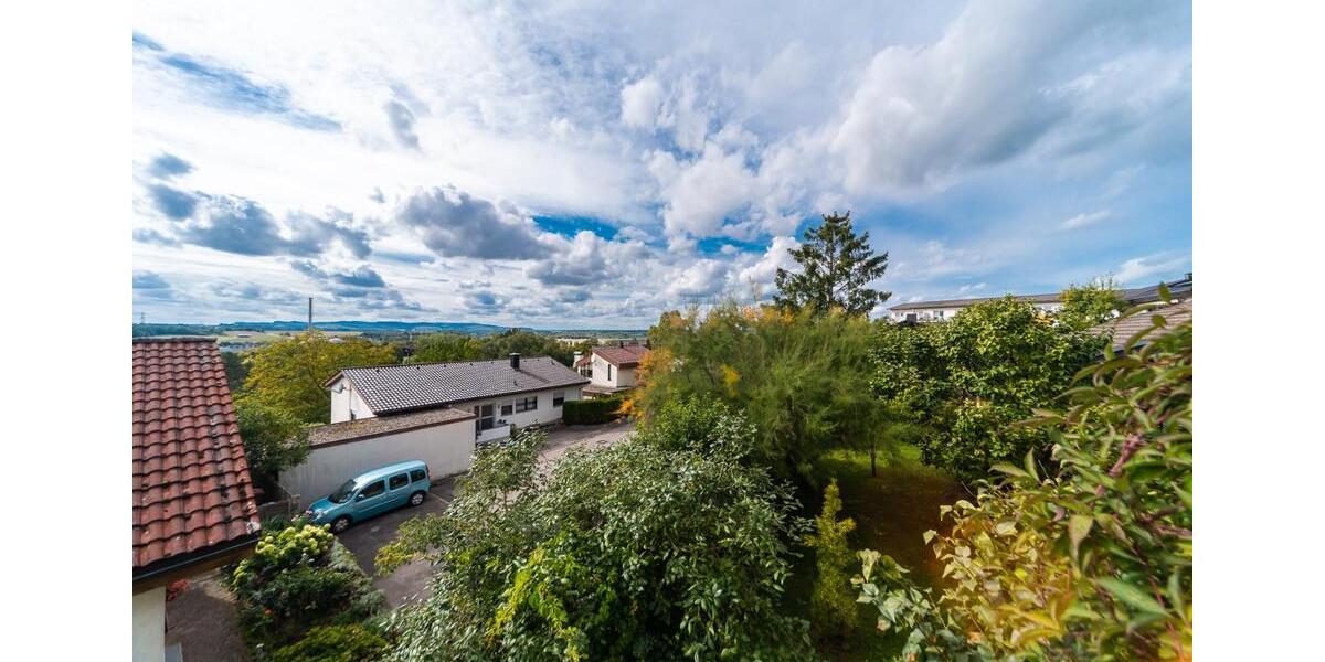 Erdgeschoßwohnung Neckarwestheim - 4 Zimmer, 127 m&sup2;, 1.500&euro; | Angebot:26285298