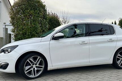 Peugeot 308 185.000 km 5.900 € Bad Rappenau 74906