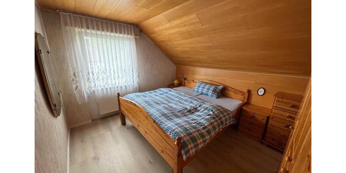 Dachgeschoßwohnung Bad Rappenau - 2.5 Zimmer, 69 m&sup2;, 850&euro; | Angebot:24533499