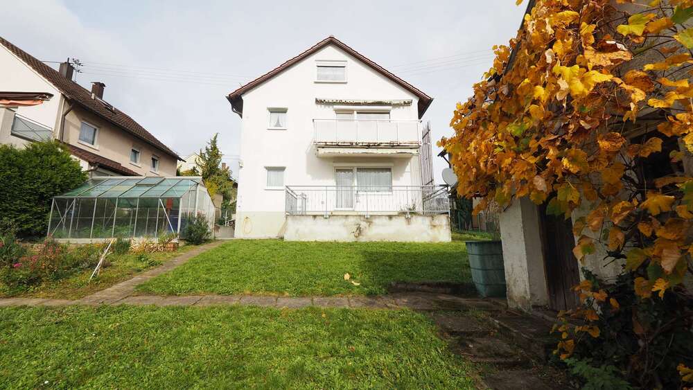 2-3 Familienhaus mit freier Sicht und schönem Garten 6 zimmer