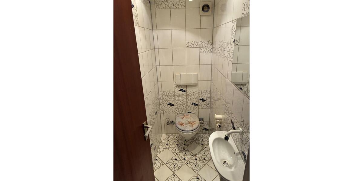 Etagenwohnung Ludwigsburg Hoheneck - 4 Zimmer, 91 m&sup2;, 1.200&euro; | Angebot:24876925