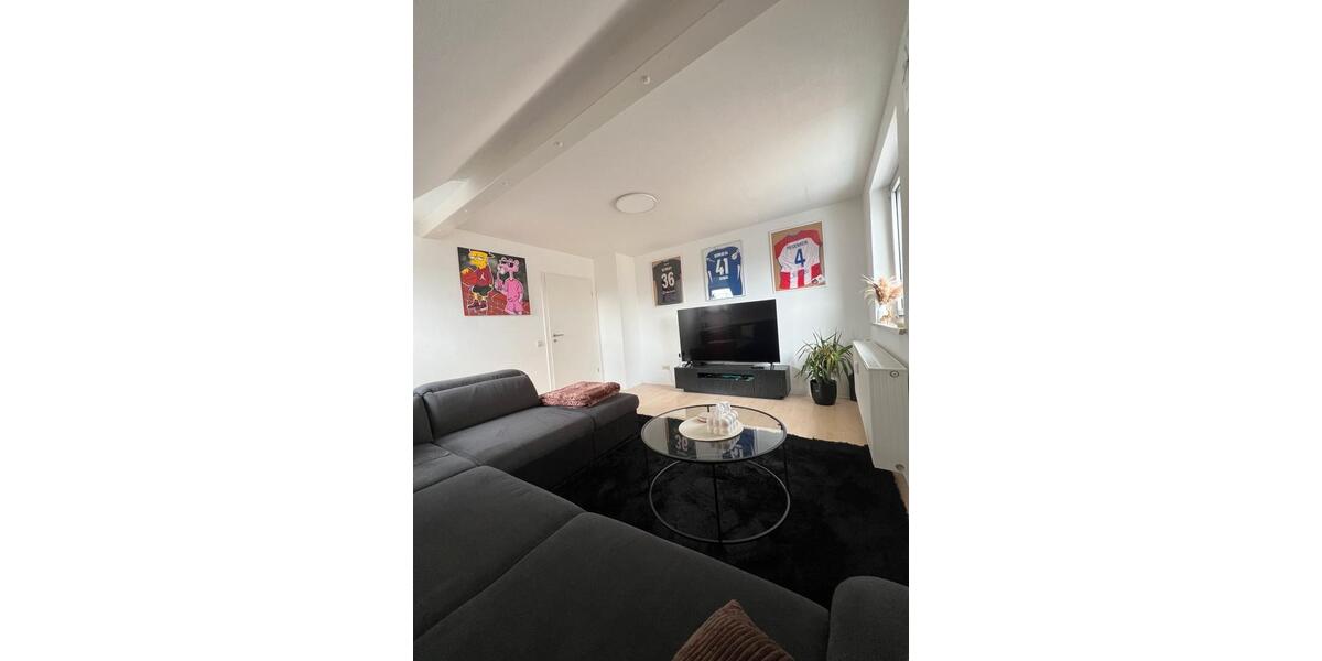 Etagenwohnung Ludwigsburg Oßweil - 3 Zimmer, 70 m&sup2;, 820&euro; | Angebot:25592536