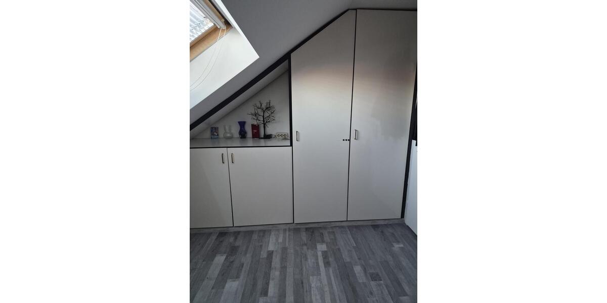Dachgeschoßwohnung Bad Rappenau - 2.5 Zimmer, 60 m&sup2;, 750&euro; | Angebot:26335042