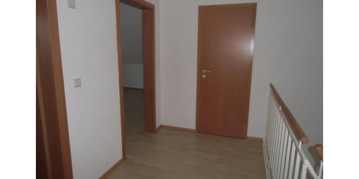 Doppelhaushälfte Tamm - 7 Zimmer, 186 m&sup2;, 890.000&euro; | Angebot:25498595