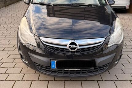 Opel Corsa 196.300 km 2.450 &euro; Hüffenhardt 74928