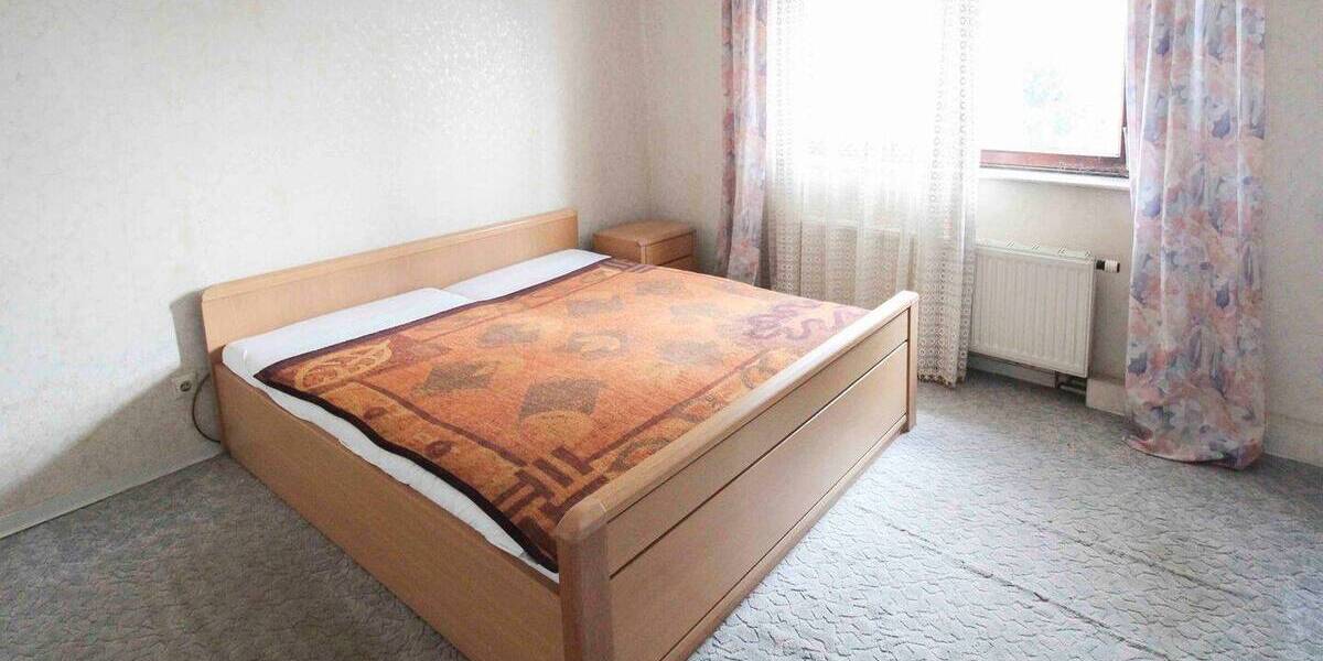 Einfamilienhaus Güglingen - 6 Zimmer, 149 m&sup2;, 299.000&euro; | Angebot:26703674