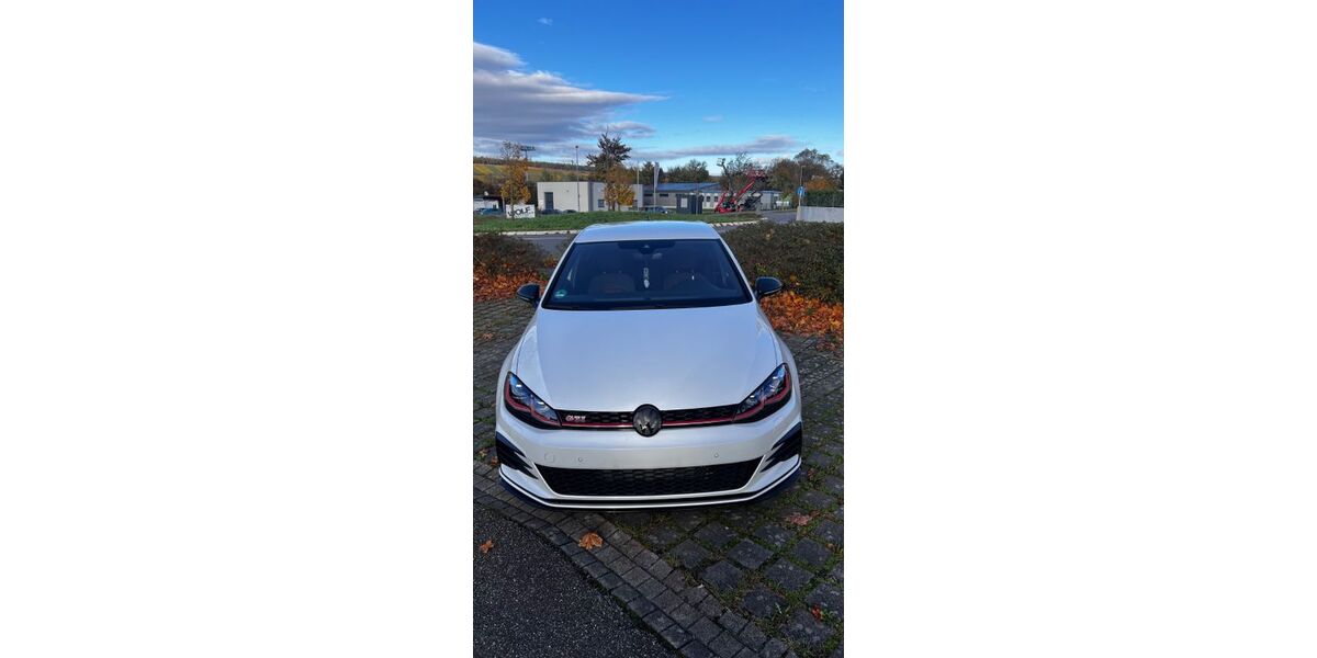 VW Golf 125.000 km 21.500 &euro; Leingarten 74211