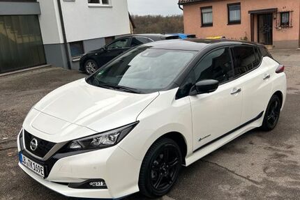 Nissan Leaf 49.005 km 19.500 € Ludwigsburg 71642