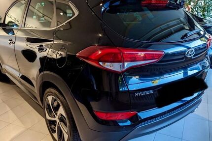 Hyundai TUCSON 102.000 km 14.900 &euro; Vaihingen an der Enz 71665