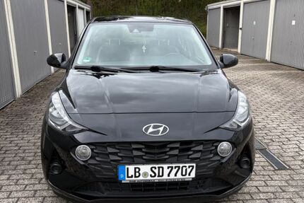 Hyundai i10 20.900 km 9.500 &euro; Freiberg am Neckar 71691