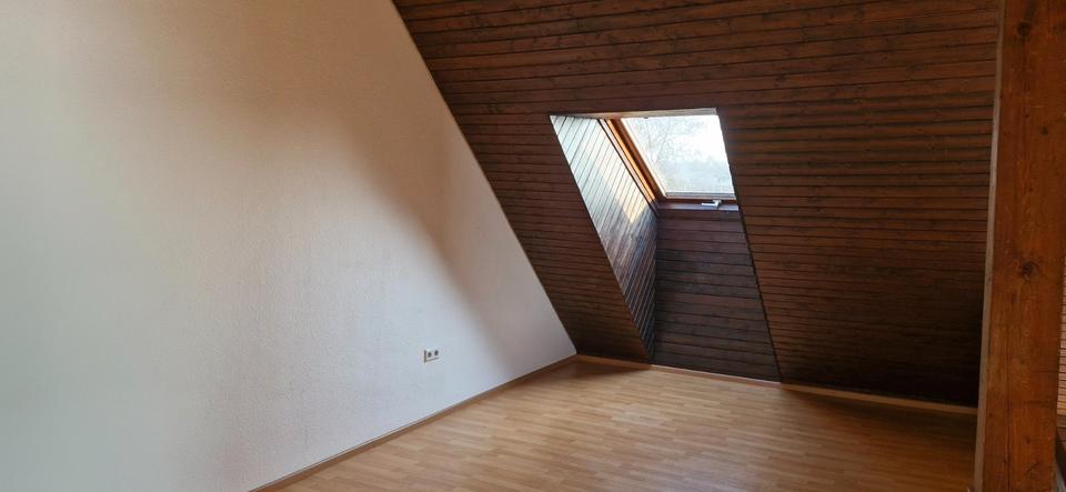 Etagenwohnung Ludwigsburg Eglosheim - 3 Zimmer, 104 m&sup2;, 360.000&euro; | Angebot:26927347