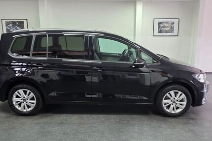 VW Touran 44.000 km 24.900 &euro; Asperg/Ludwigsburg bei Stuttgart 71679