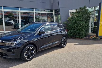 Opel Grandland (X) 7.599 km 24.480 &euro; Großbottwar 71723
