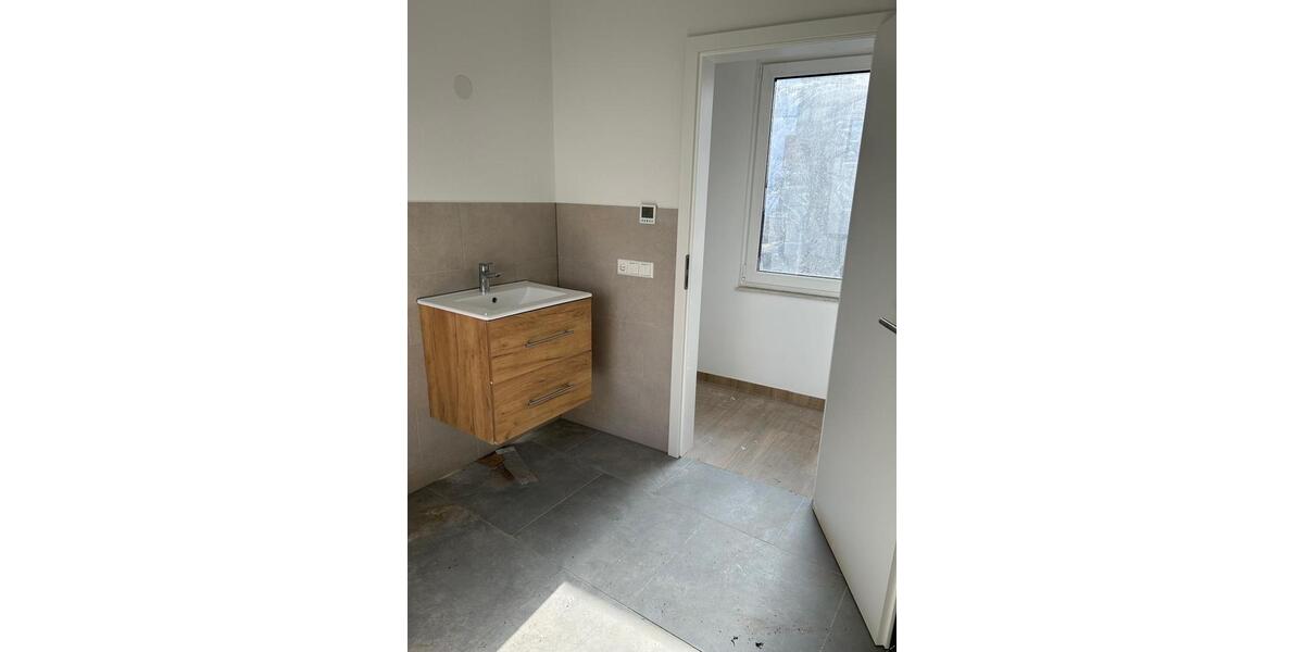 Etagenwohnung Neckarsulm - 4 Zimmer, 80 m&sup2;, 1.250&euro; | Angebot:24762102