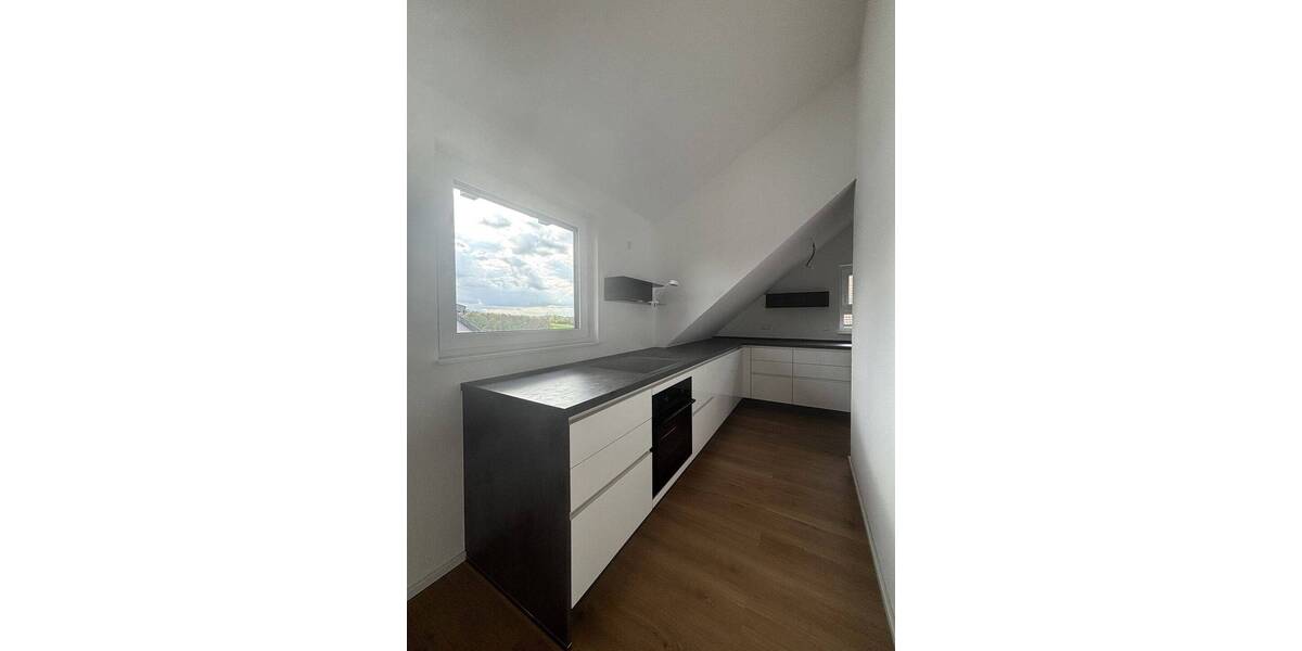 Etagenwohnung Ludwigsburg / Poppenweiler Poppenweiler - 3 Zimmer, 90 m&sup2;, 1.350&euro; | Angebot:26911824