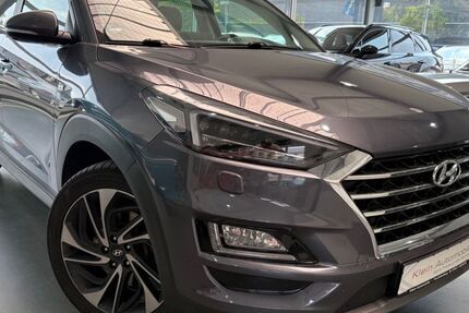 Hyundai TUCSON 182.000 km 14.390 &euro; Forchtenberg 74670