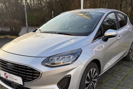 Ford Fiesta 26.600 km 15.490 &euro; Mosbach 74821
