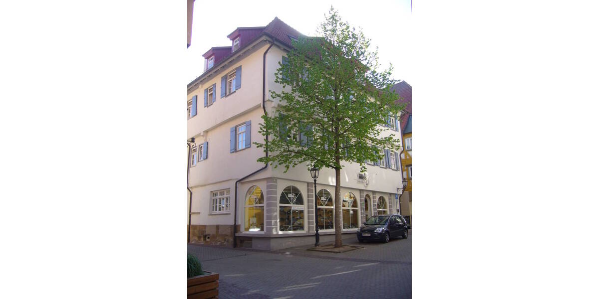 Etagenwohnung Brackenheim - 3 Zimmer, 87 m&sup2;, 890&euro; | Angebot:26400787