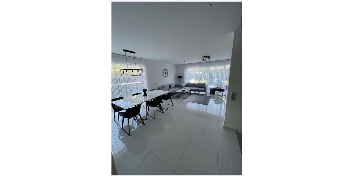 Doppelhaushälfte Heilbronn Kernstadt - 5 Zimmer, 150 m&sup2;, 2.400&euro; | Angebot:25944487