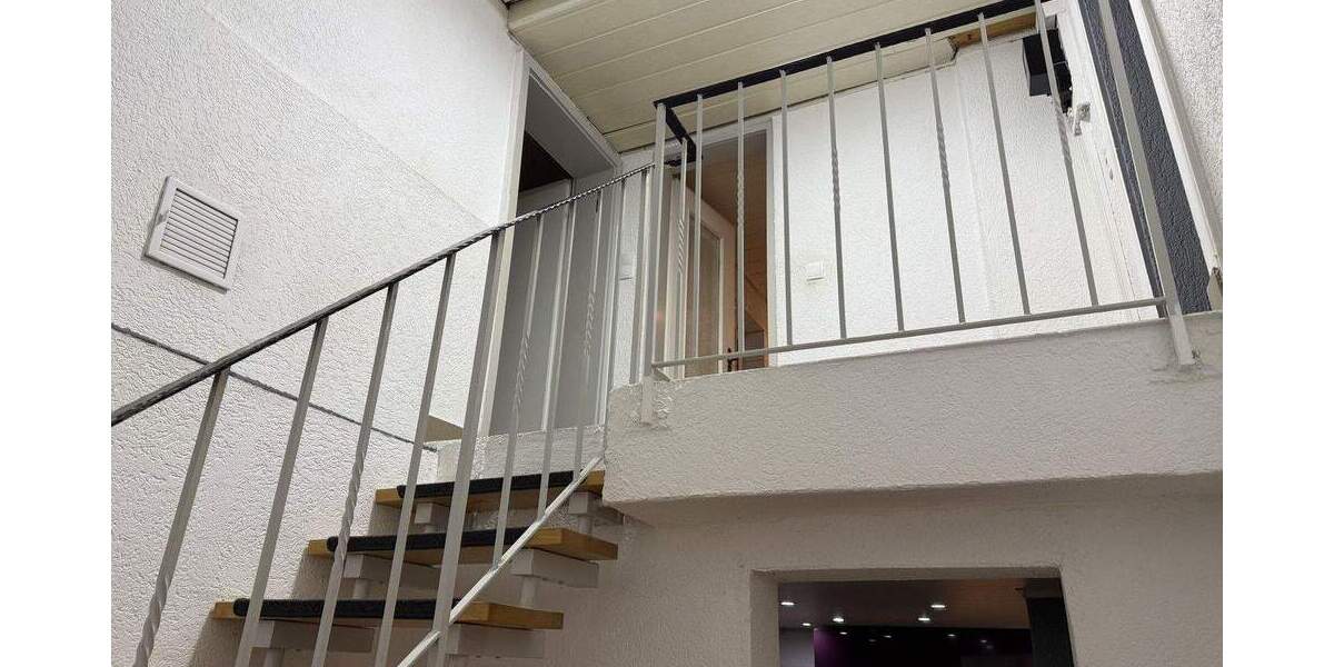 Einfamilienhaus Heilbronn Kirchhausen - 5 Zimmer, 100 m&sup2;, 298.000&euro; | Angebot:24735696