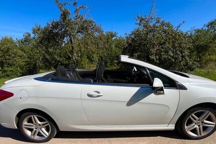 Peugeot 308 113.960 km 6.800 &euro; Langenbrettach 74243