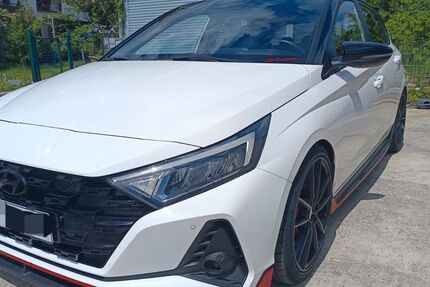 Hyundai i20 45.000 km 25.000 &euro; Spiegelberg 71579