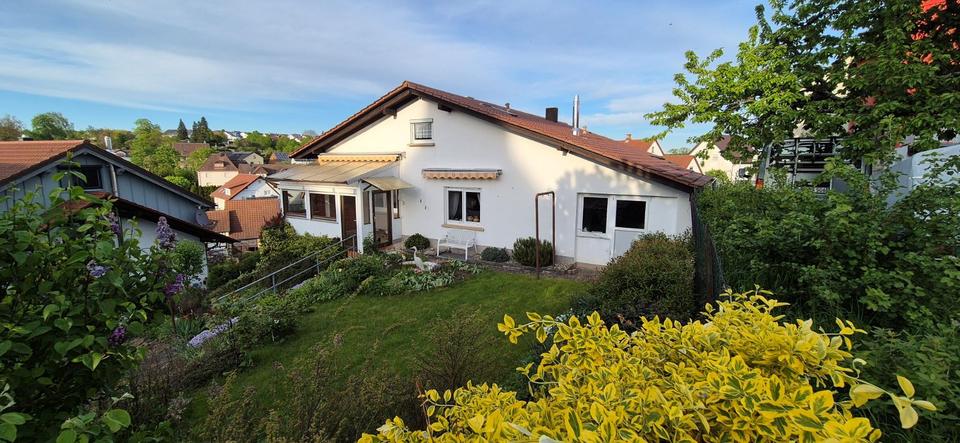 Einfamilienhaus Bad Rappenau - 8 Zimmer, 166 m&sup2;, 449.000&euro; | Angebot:24743842