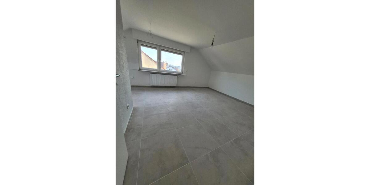Dachgeschoßwohnung Heilbronn Frankenbach - 2 Zimmer, 52 m&sup2;, 920&euro; | Angebot:27541499