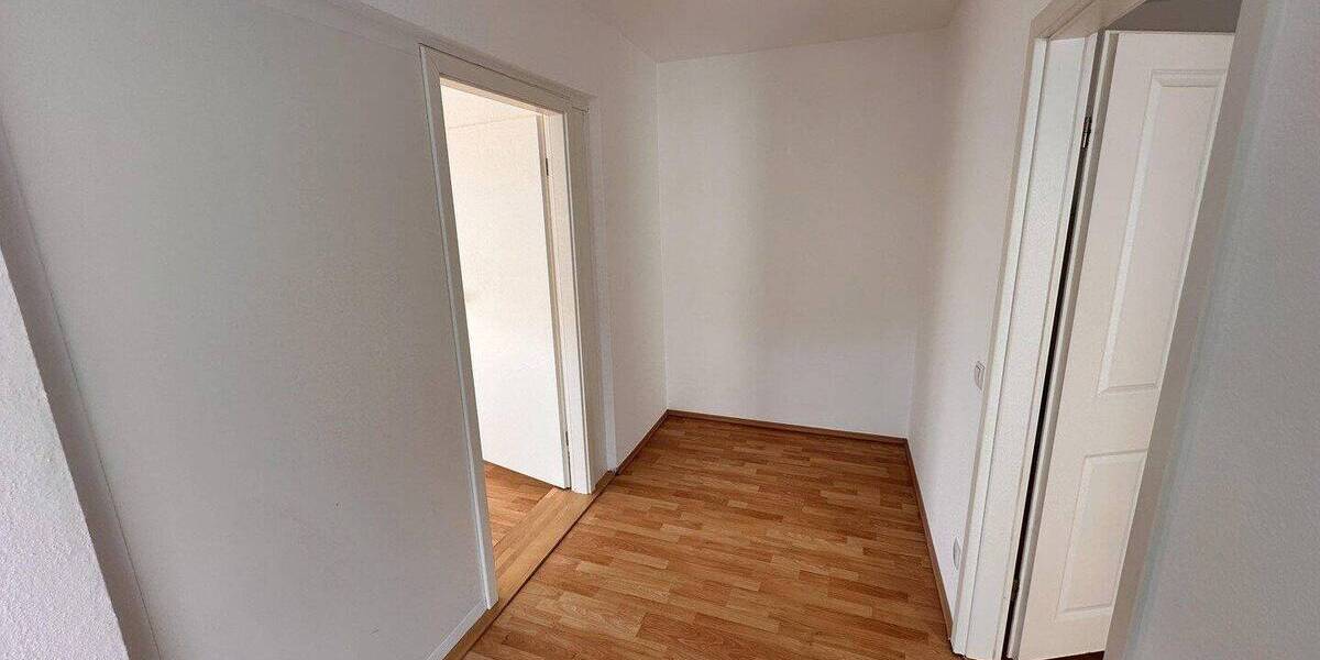 Etagenwohnung Sinsheim-Hilsbach Hilsbach - 3 Zimmer, 79 m&sup2;, 890&euro; | Angebot:26877216