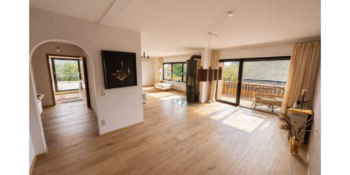 Einfamilienhaus Sinsheim / Hasselbach Hasselbach - 7 Zimmer, 266 m&sup2;, 479.000&euro; | Angebot:25360758