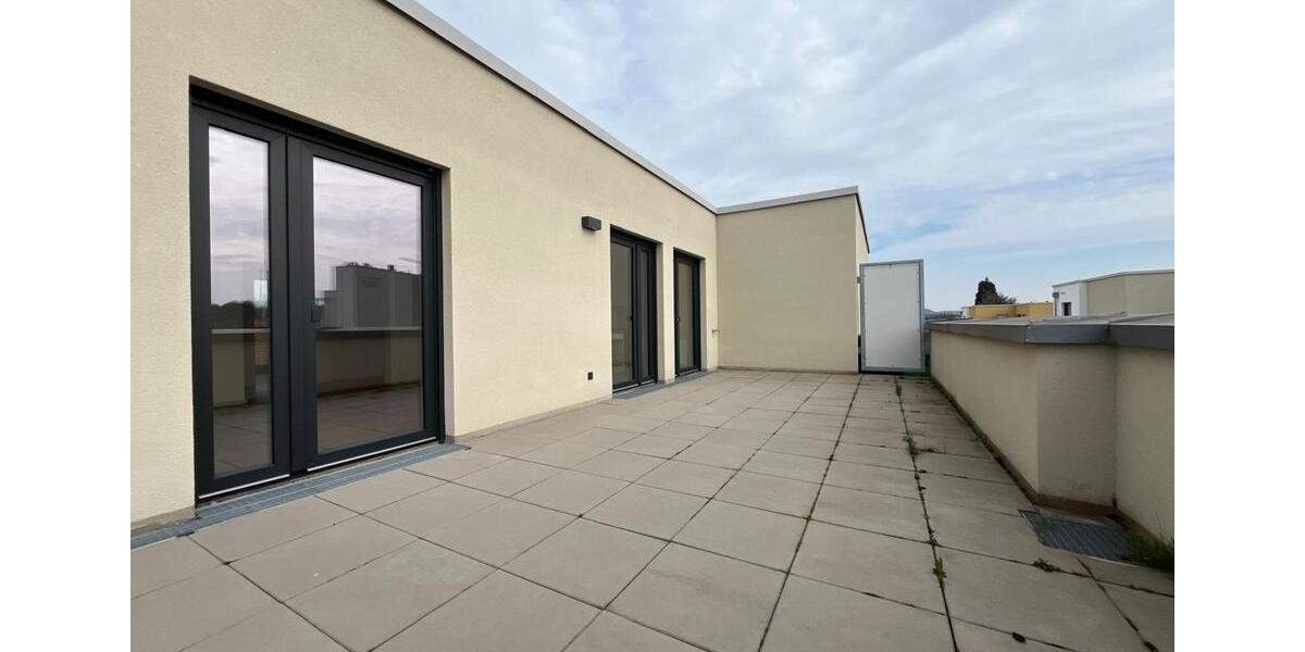 Etagenwohnung Bad Friedrichshall - 4 Zimmer, 133 m&sup2;, 1.794&euro; | Angebot:26068589